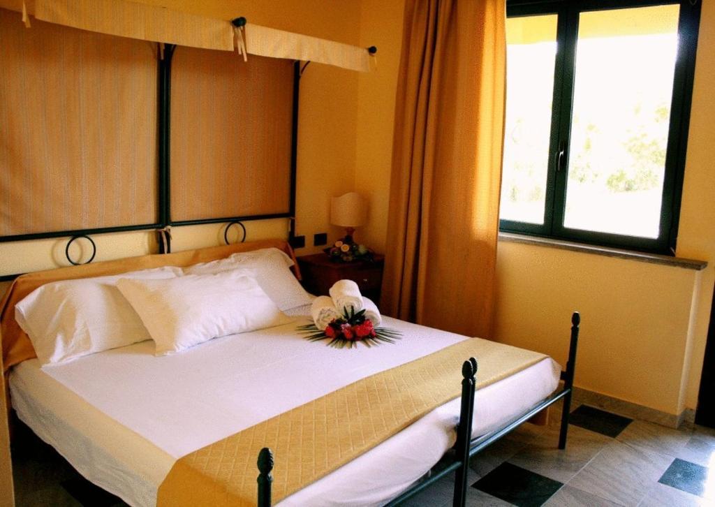 Marina Del Marchese Beach Resort Botricello Eksteriør bilde